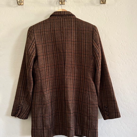 Vintage Rafaella Women's Checkered Wool Blazer in Rich Brown - Picture 3 of 8